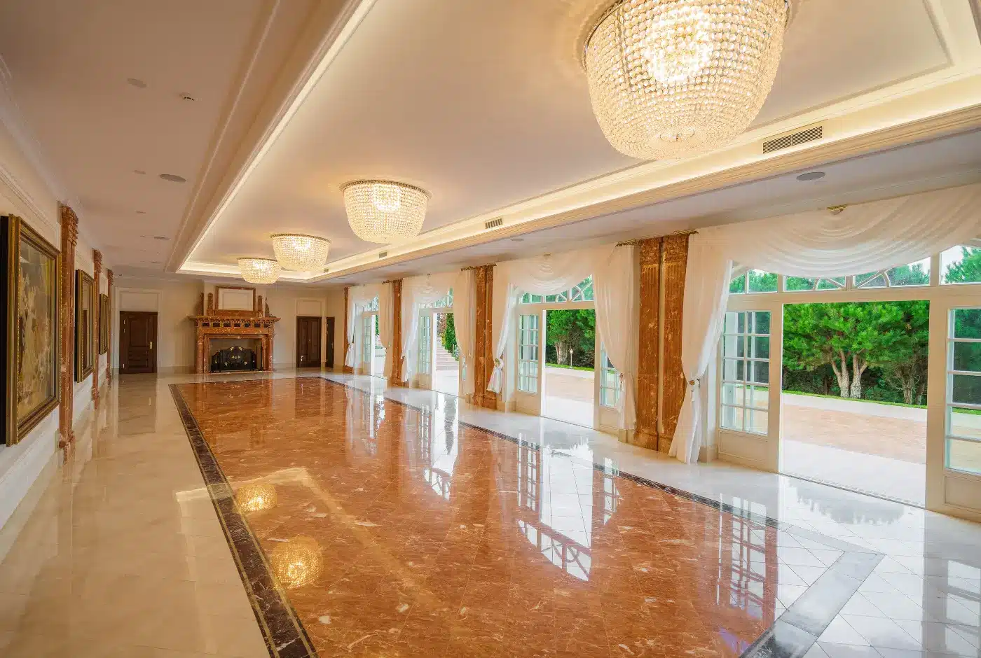 Home image 15 | Lone Pine Estate